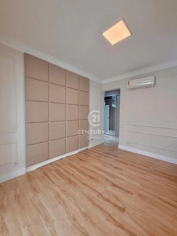 Apartamento, 3 quartos, 247 m² - Foto 2