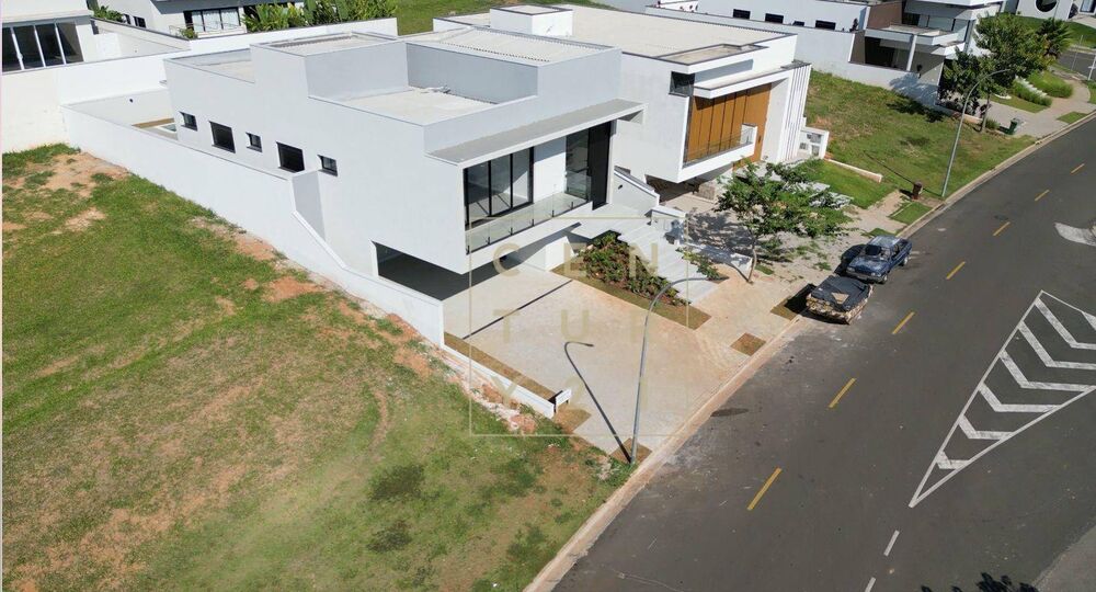 Casa de Condomínio à venda com 3 quartos, 294m² - Foto 4