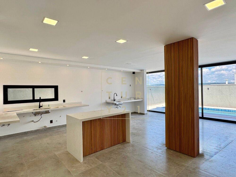 Casa de Condomínio à venda com 3 quartos, 260m² - Foto 1