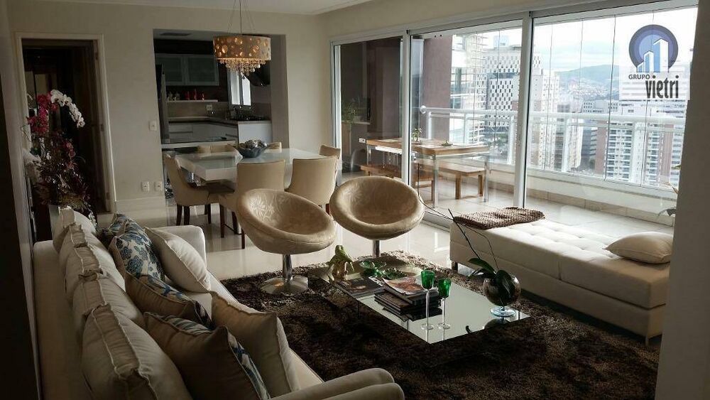 Apartamento, 3 quartos, 196 m² - Foto 4