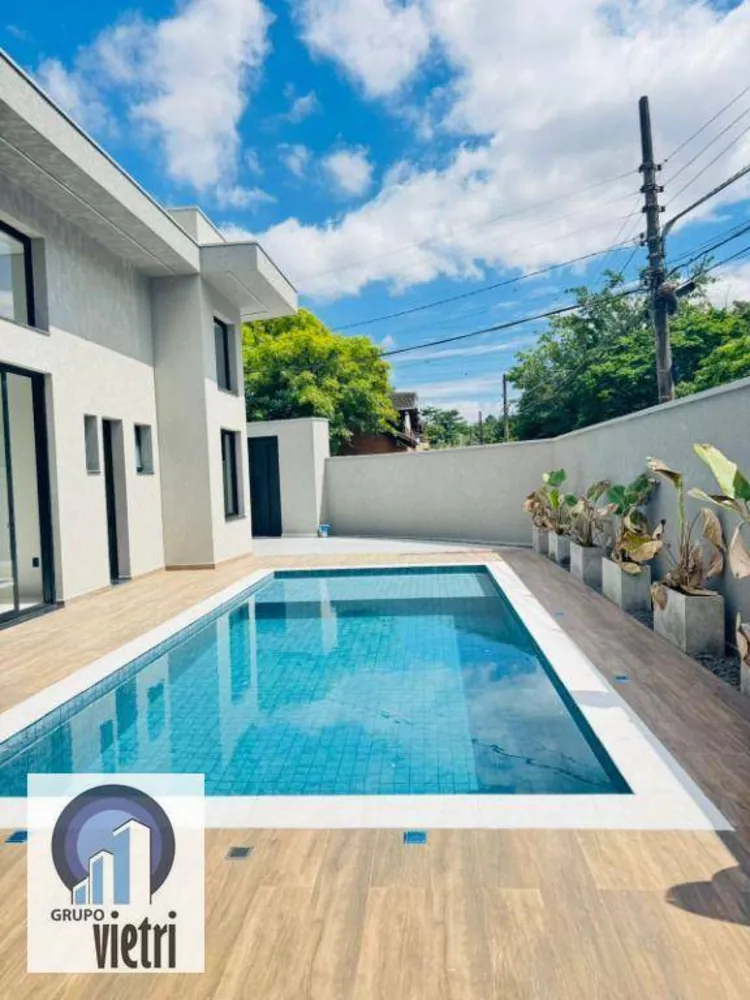 Casa, 3 quartos, 270 m² - Foto 2