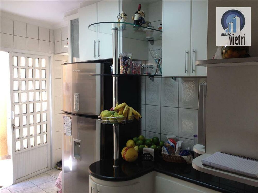 Sobrado, 3 quartos, 240 m² - Foto 1