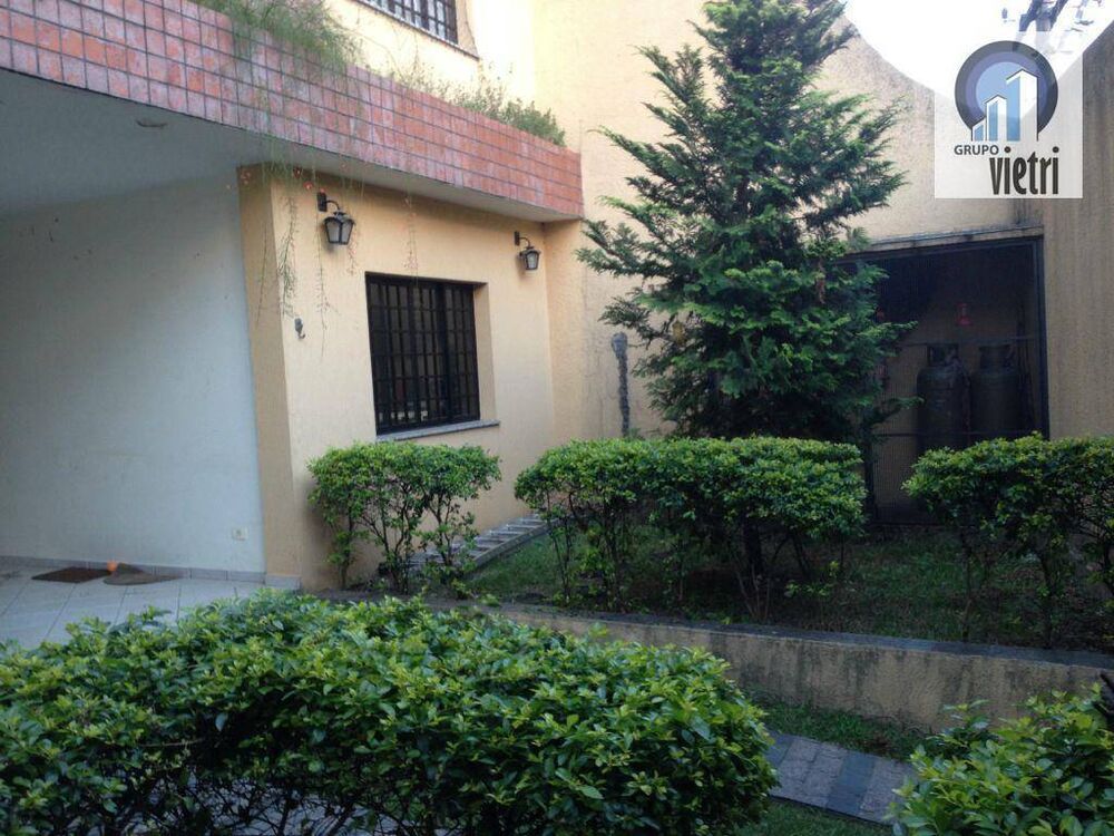 Sobrado, 3 quartos, 240 m² - Foto 2