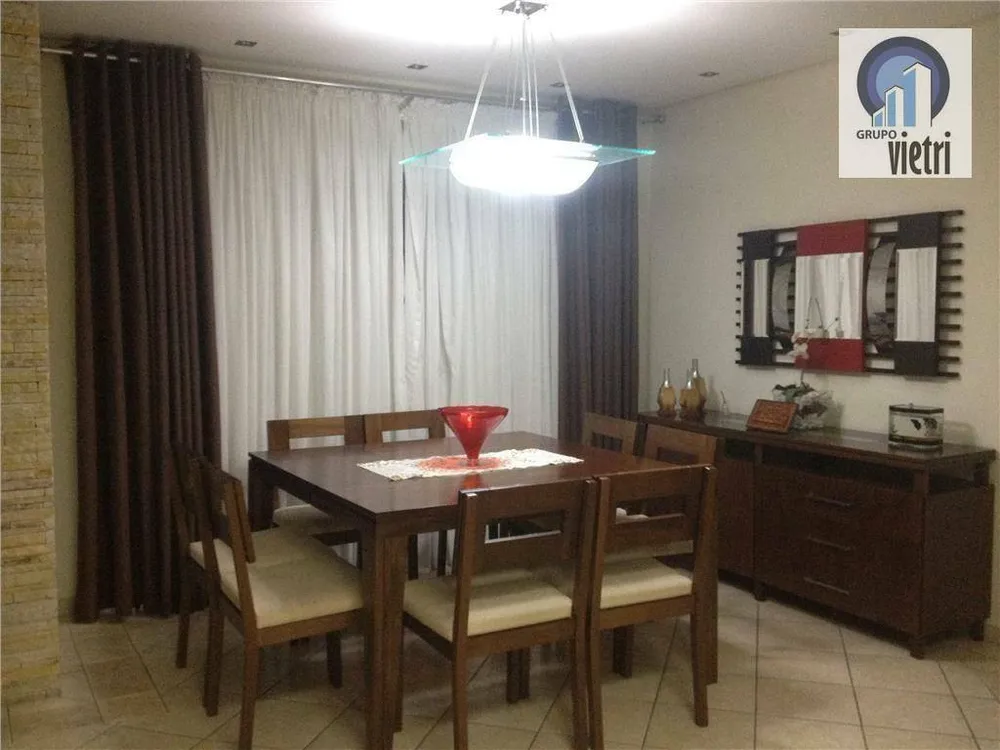 Sobrado, 3 quartos, 240 m² - Foto 2