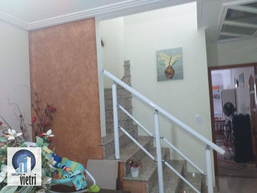 Sobrado, 4 quartos, 250 m² - Foto 2