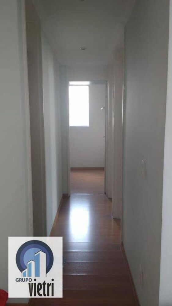 Apartamento à venda com 3 quartos, 63m² - Foto 2