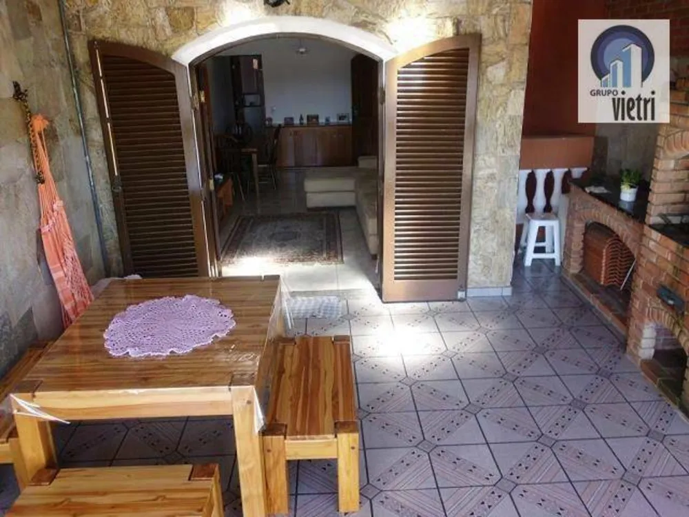 Sobrado, 3 quartos, 194 m² - Foto 3