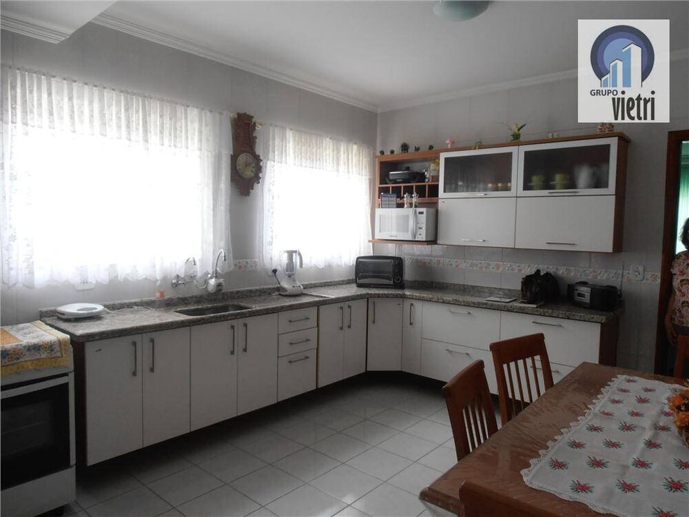 Sobrado, 3 quartos, 139 m² - Foto 2