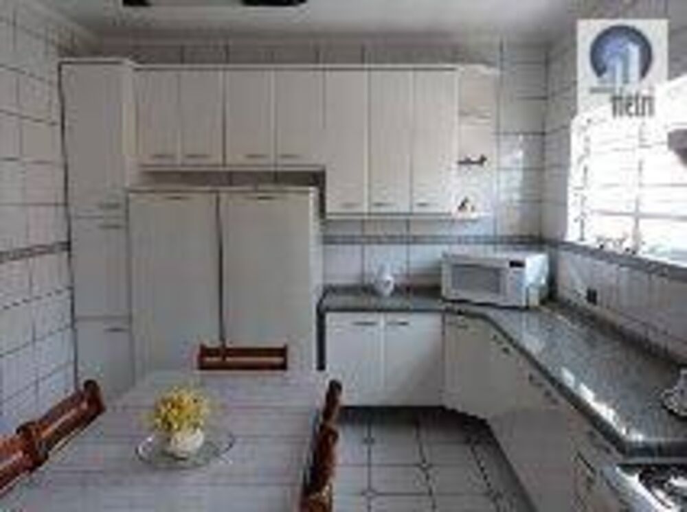 Sobrado, 4 quartos, 191 m² - Foto 2