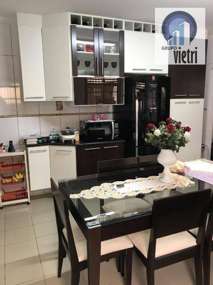 Casa, 4 quartos, 180 m² - Foto 1