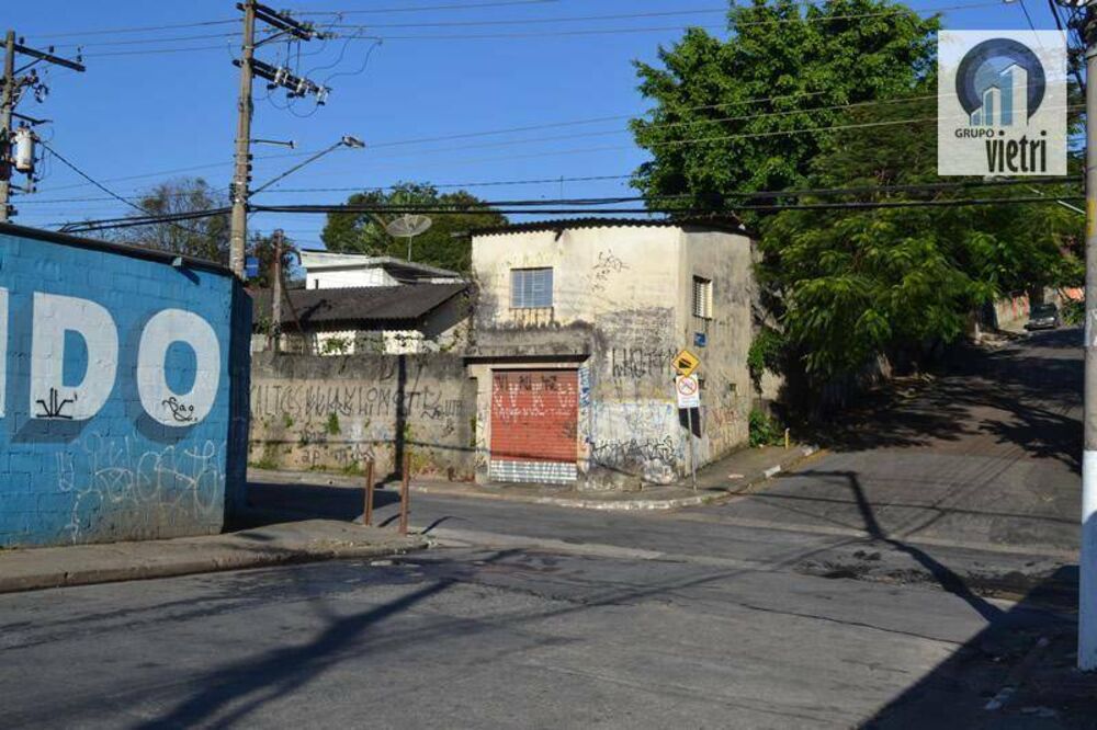 Casa à venda com 3 quartos, 300m² - Foto 1