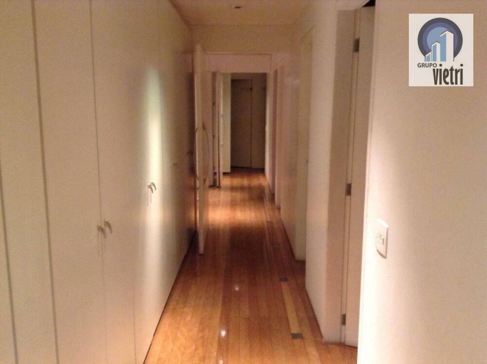 Apartamento, 3 quartos, 200 m² - Foto 1