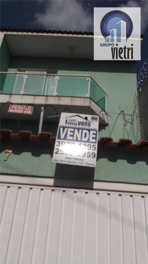 Sobrado, 3 quartos, 198 m² - Foto 1