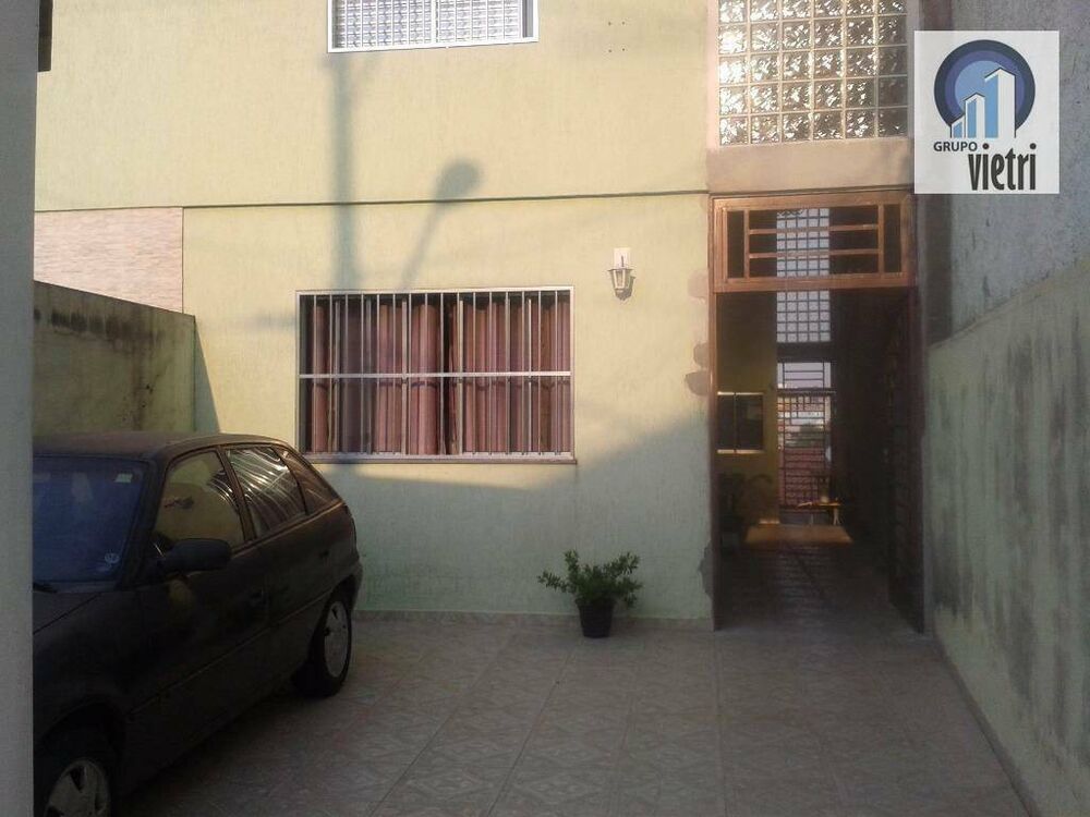 Sobrado, 3 quartos, 220 m² - Foto 2