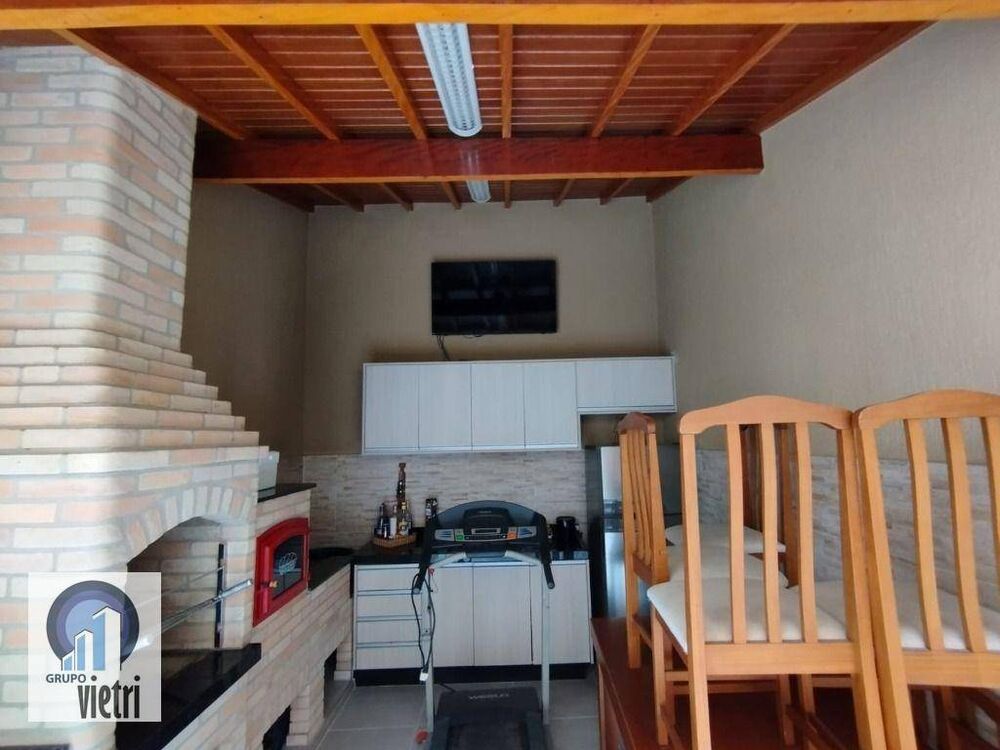 Sobrado à venda com 3 quartos, 200m² - Foto 7