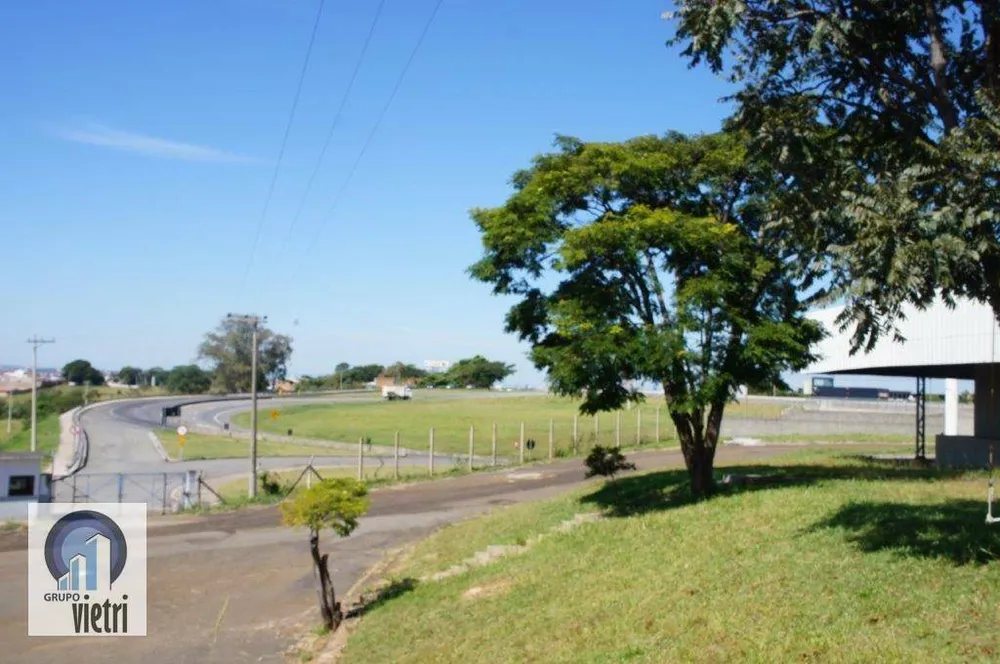 Terreno, 17 hectares - Foto 1