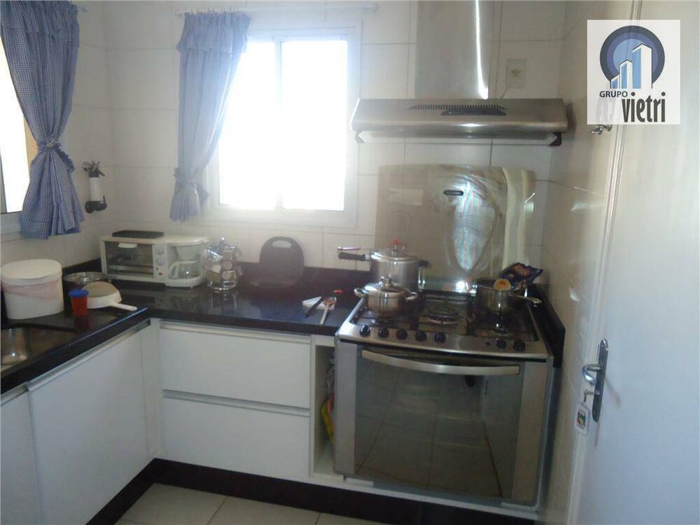 Apartamento, 3 quartos, 140 m² - Foto 2