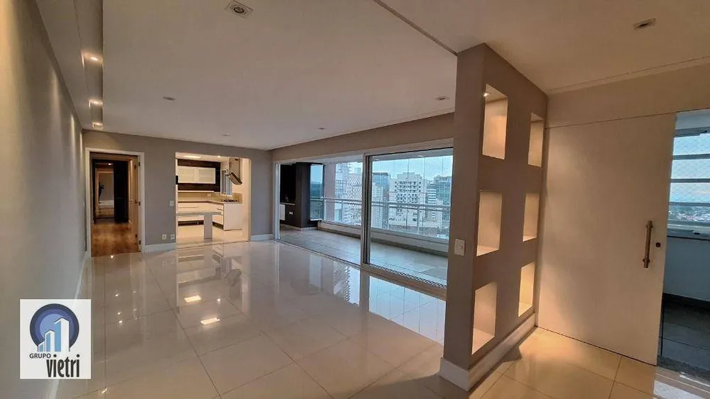Apartamento, 3 quartos, 200 m² - Foto 2