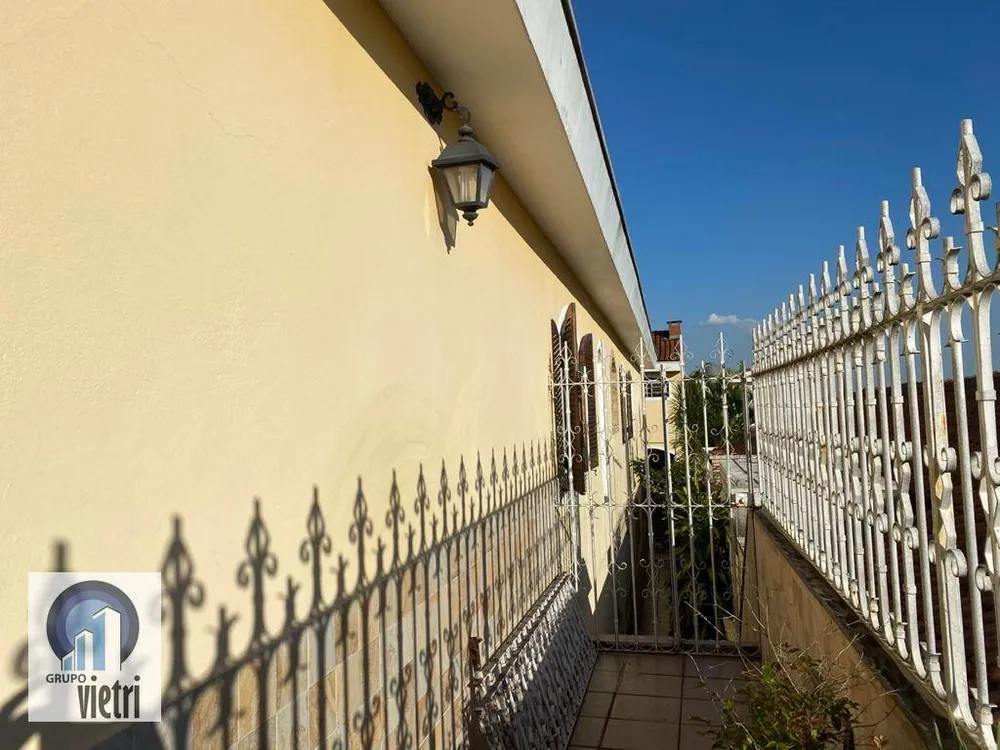 Sobrado, 4 quartos, 210 m² - Foto 2