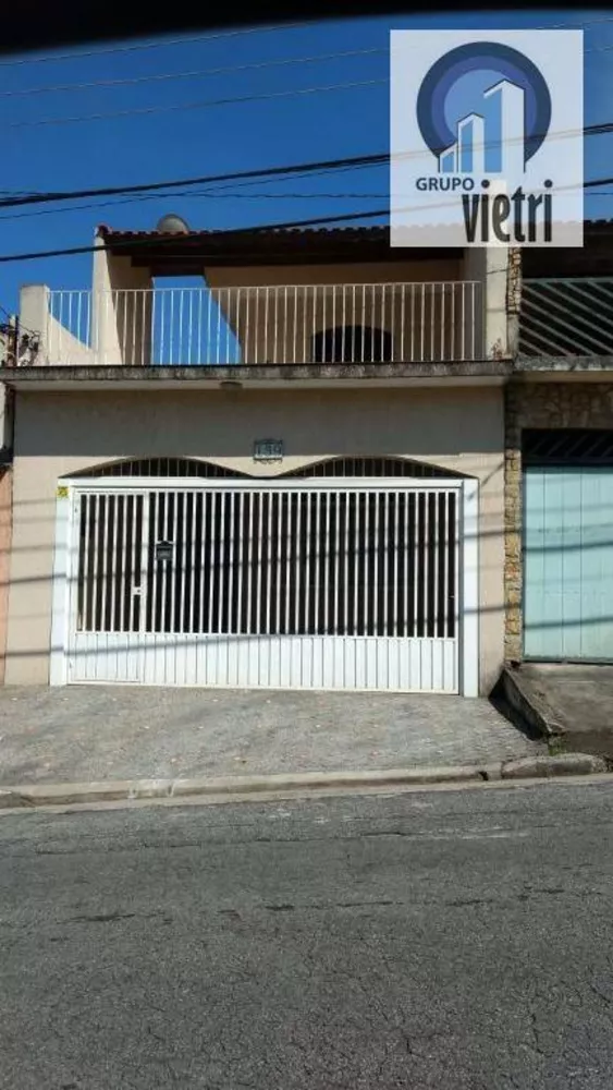 Sobrado, 3 quartos, 180 m² - Foto 1