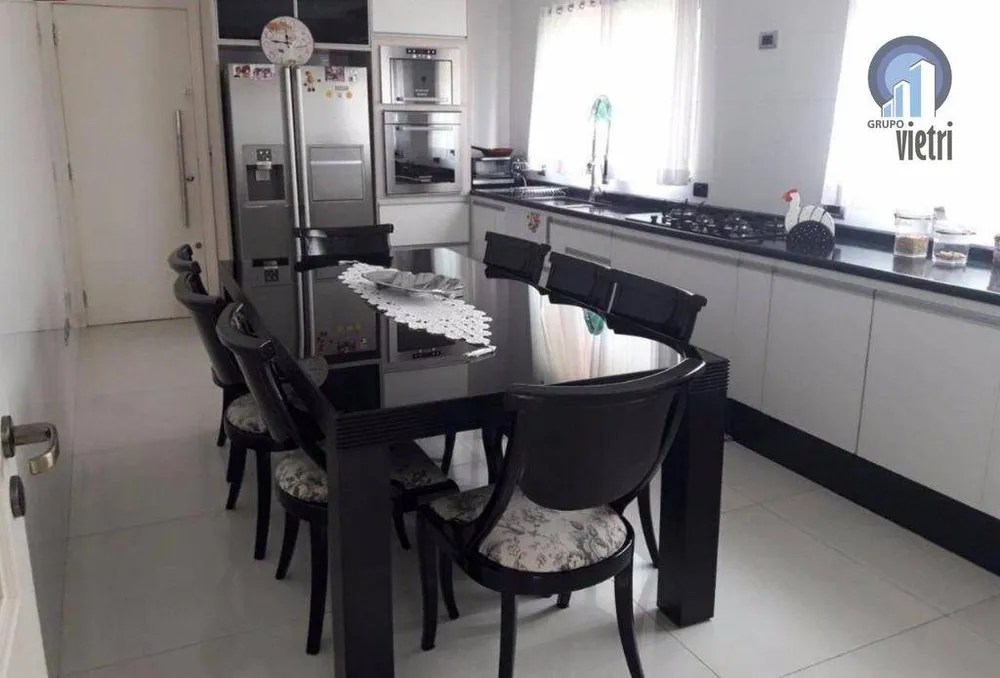 Sobrado, 4 quartos, 190 m² - Foto 1