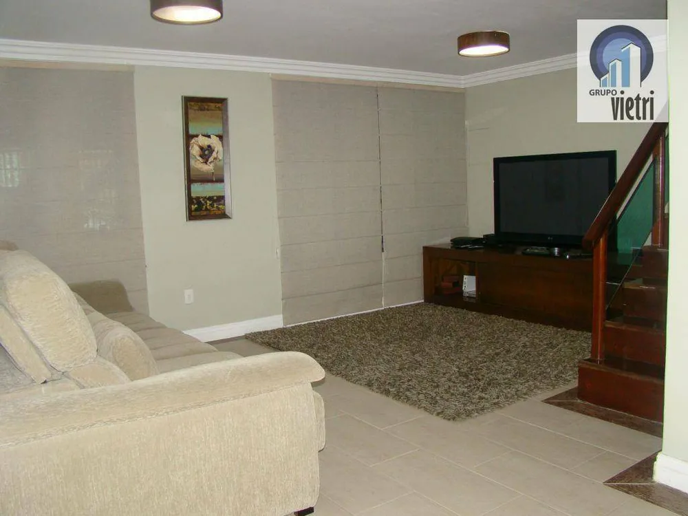 Sobrado, 3 quartos, 210 m² - Foto 2