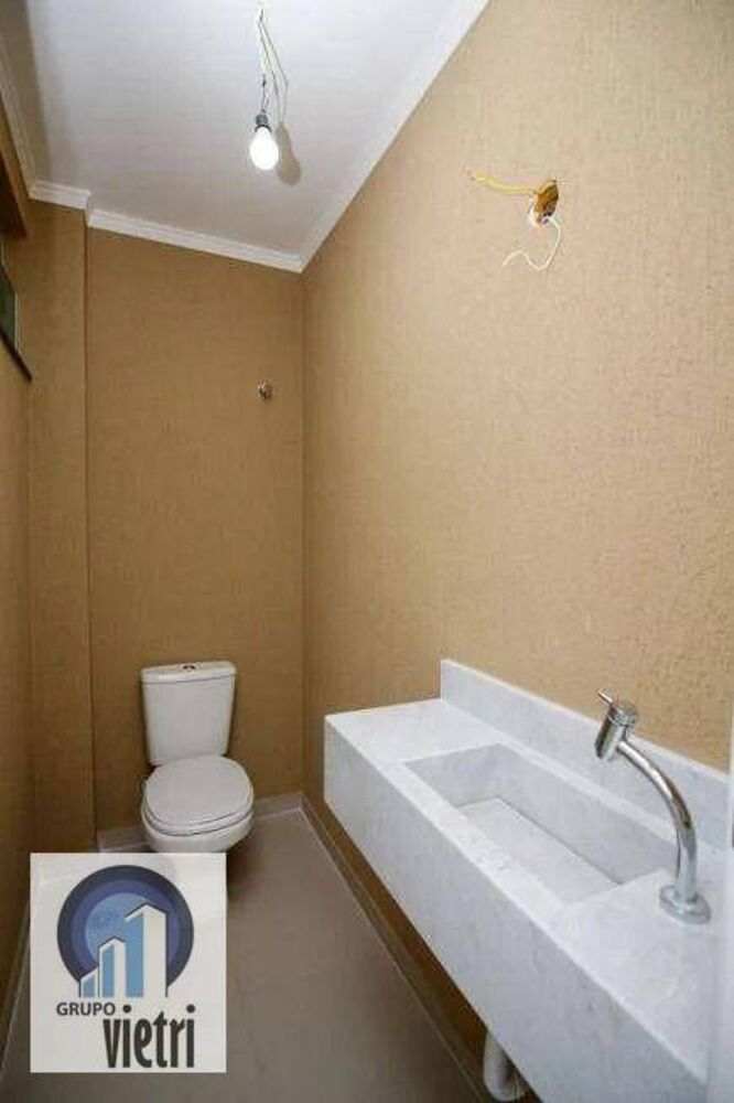 Sobrado, 3 quartos, 200 m² - Foto 1