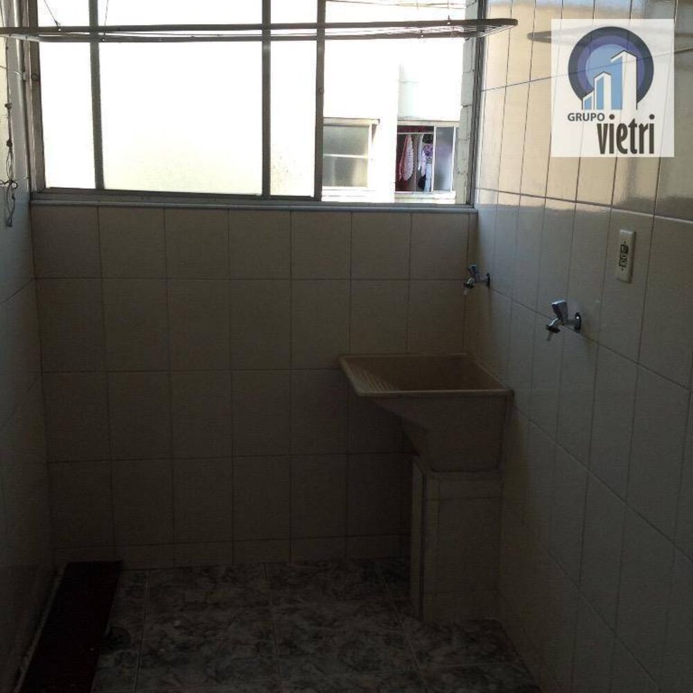 Apartamento à venda com 2 quartos, 56m² - Foto 4