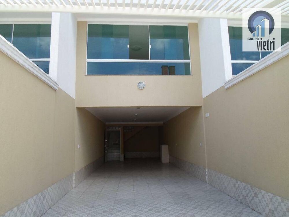 Sobrado, 3 quartos, 180 m² - Foto 1