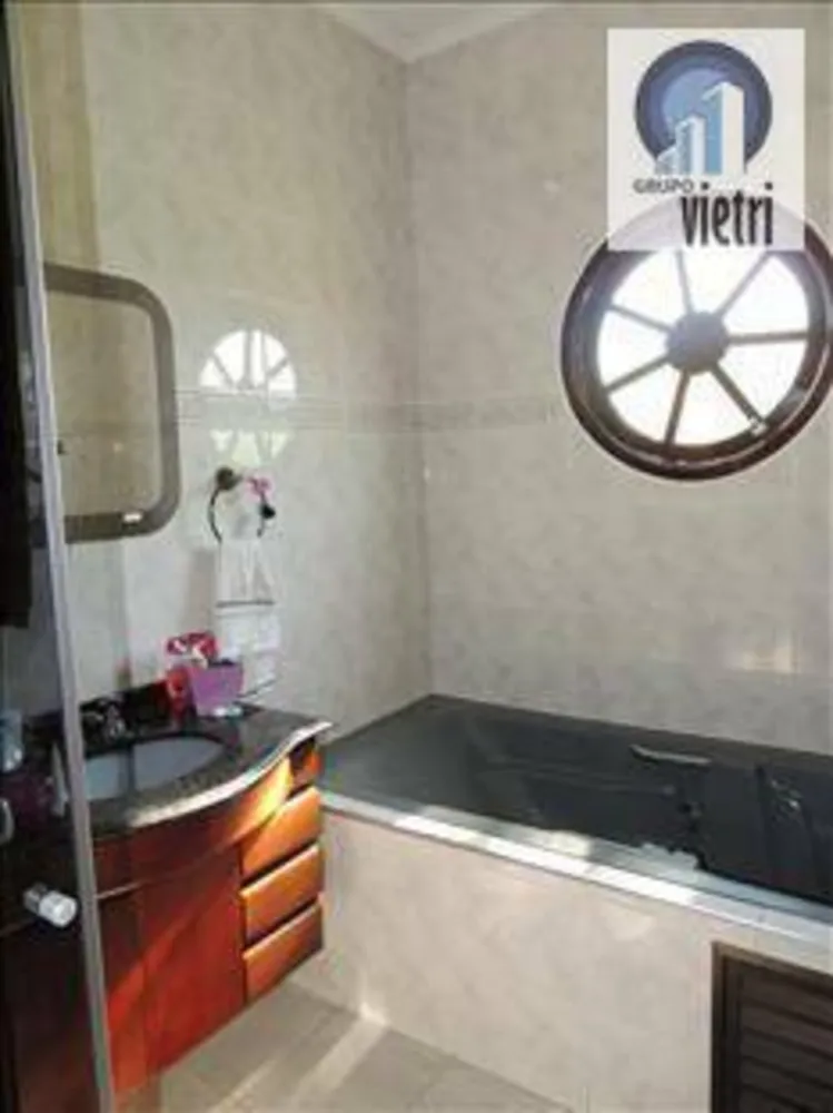 Sobrado, 5 quartos, 315 m² - Foto 1