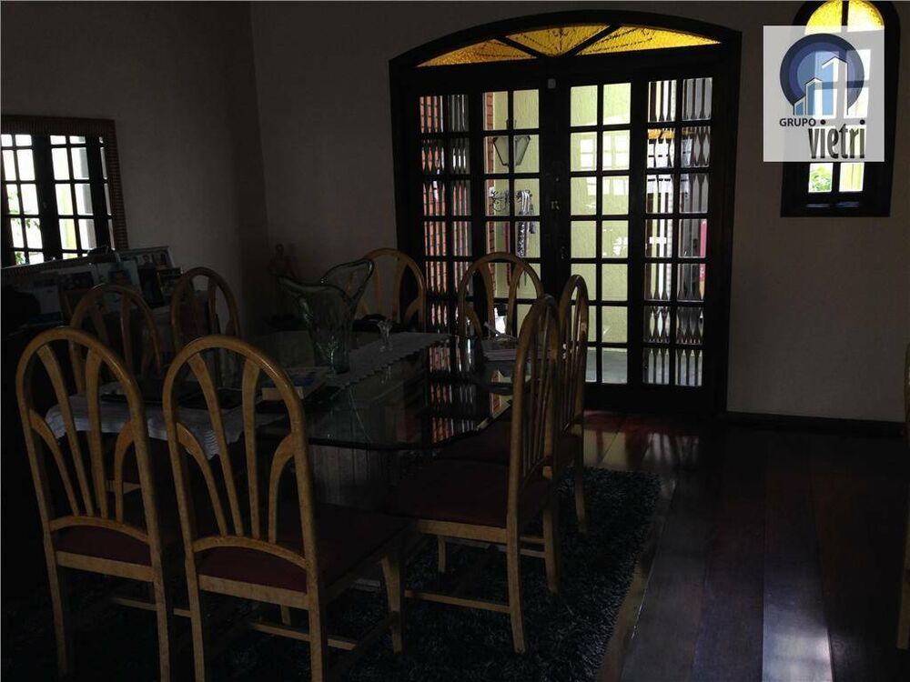 Sobrado, 4 quartos, 250 m² - Foto 2