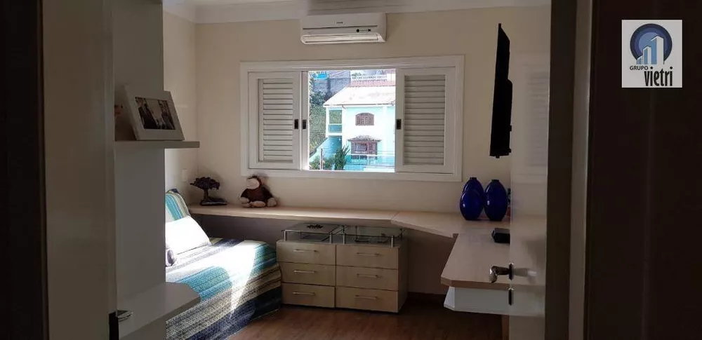 Sobrado, 4 quartos, 330 m² - Foto 4