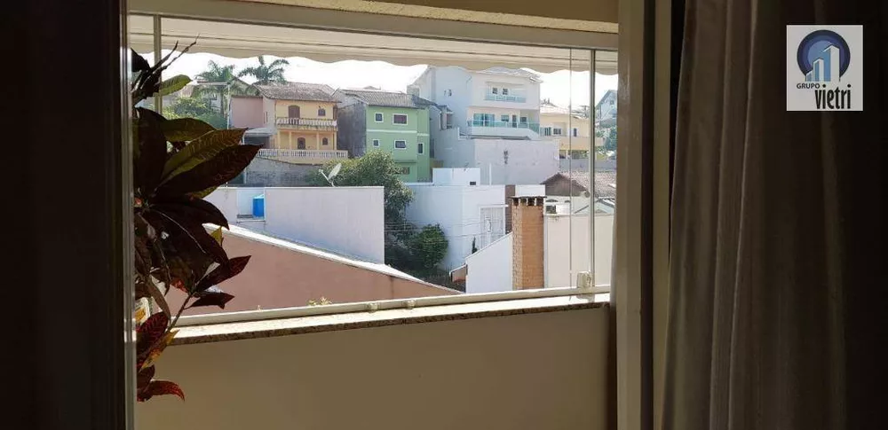 Sobrado, 4 quartos, 330 m² - Foto 2