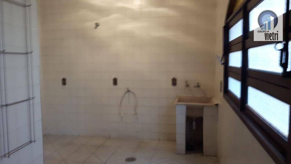 Sobrado à venda com 5 quartos, 410m² - Foto 6