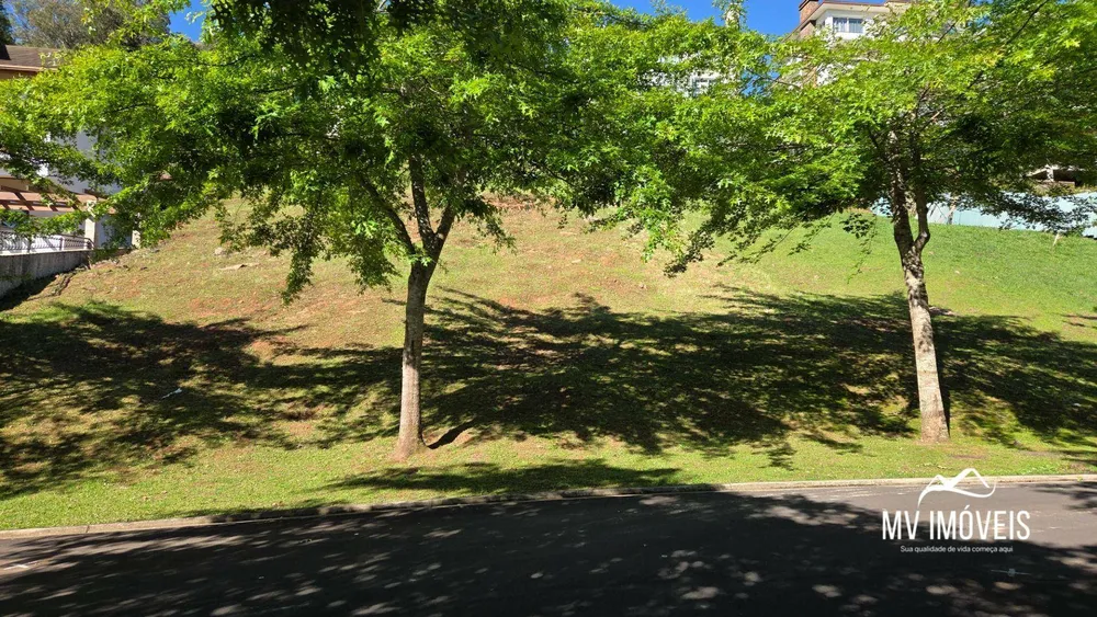 Loteamento e Condomínio, 670 m² - Foto 1