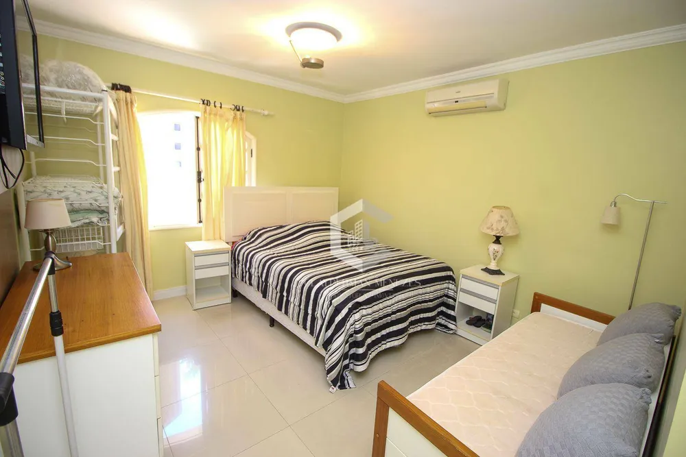 Casa, 5 quartos, 237 m² - Foto 15