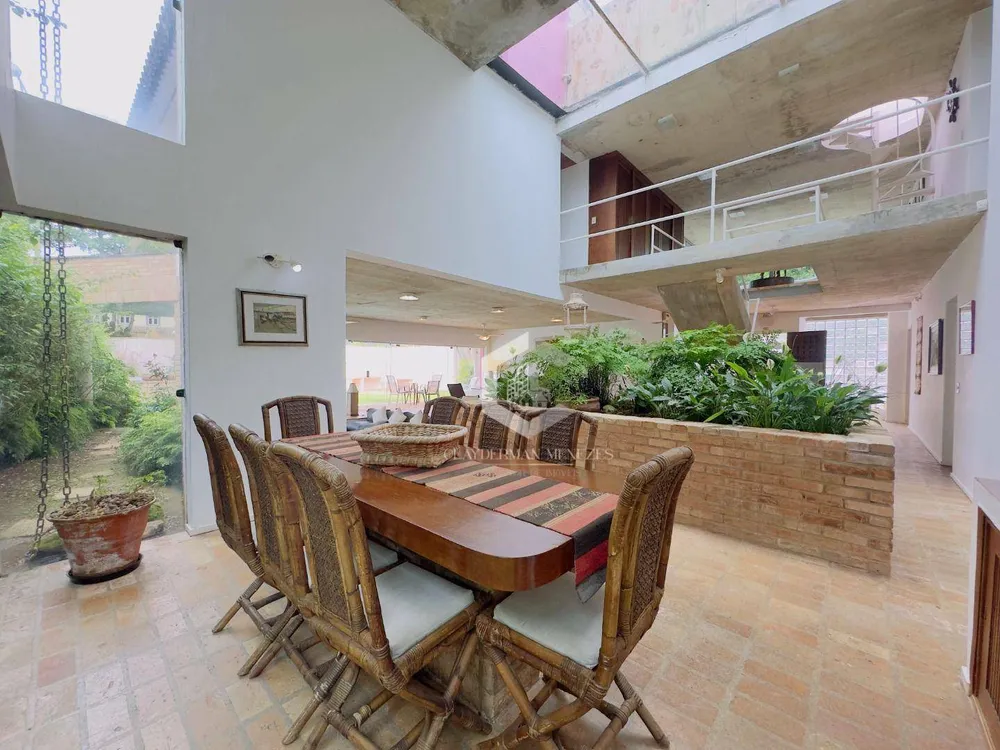 Casa, 5 quartos, 345 m² - Foto 3