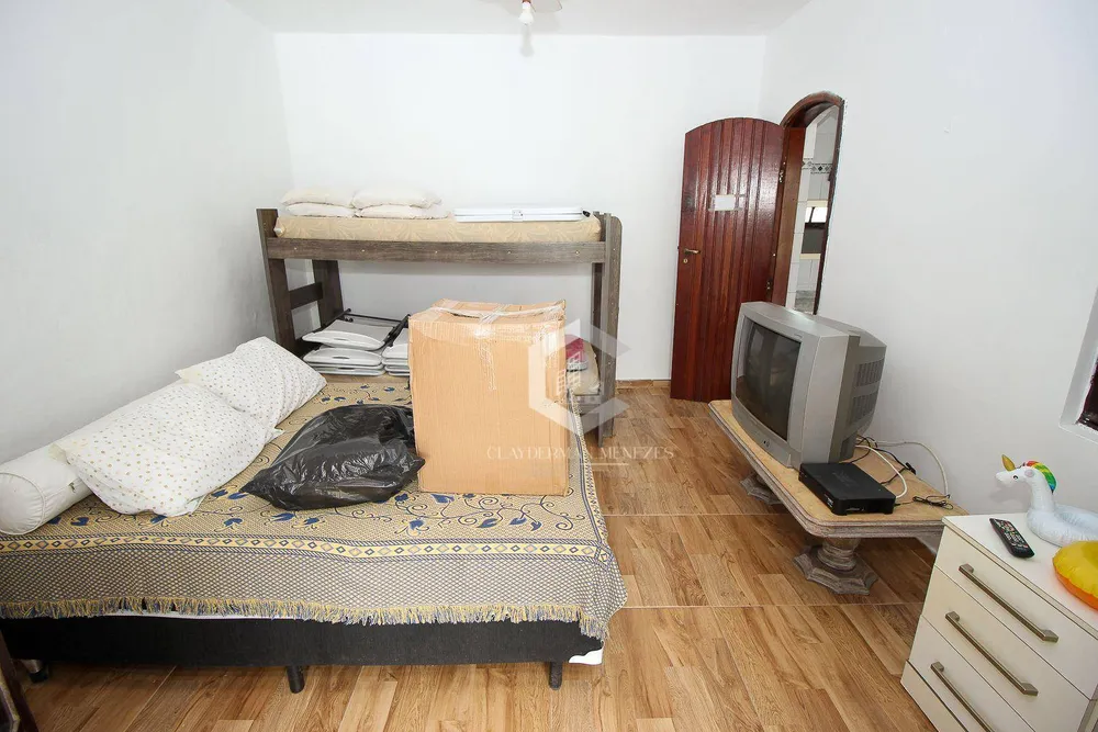 Casa, 3 quartos, 209 m² - Foto 4