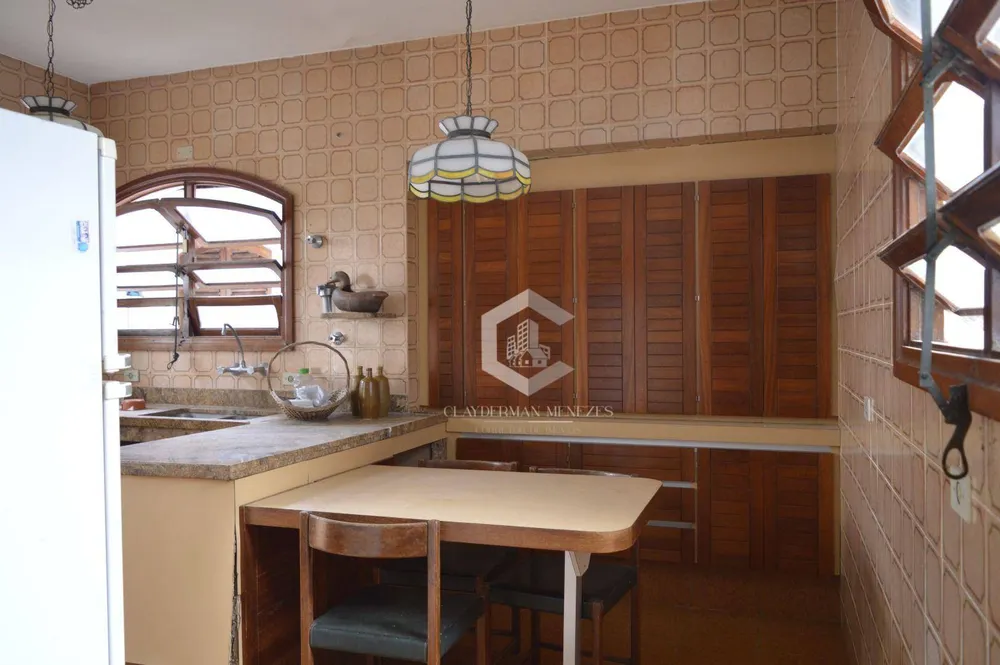 Casa, 5 quartos, 249 m² - Foto 5