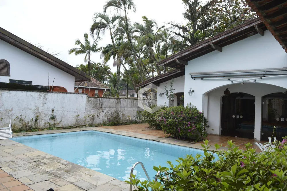 Casa, 5 quartos, 249 m² - Foto 3