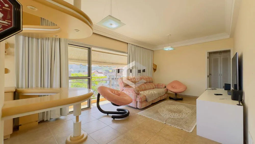 Cobertura, 3 quartos, 180 m² - Foto 2