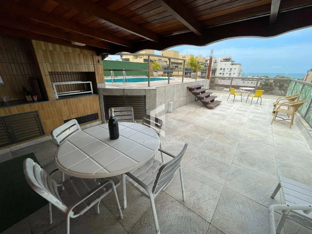 Cobertura, 3 quartos, 220 m² - Foto 1