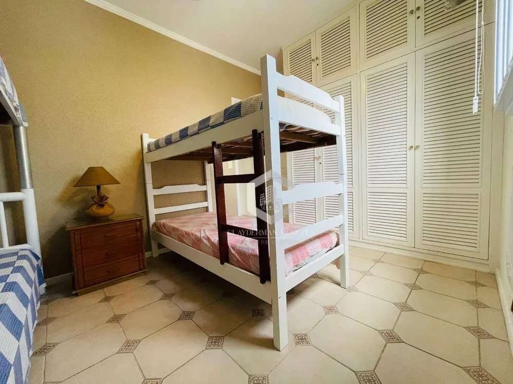 Cobertura, 3 quartos, 220 m² - Foto 3
