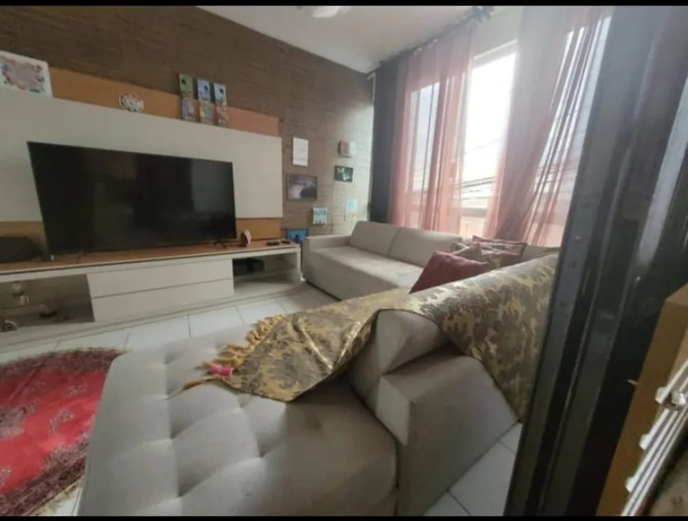 Casa, 3 quartos, 210 m² - Foto 3