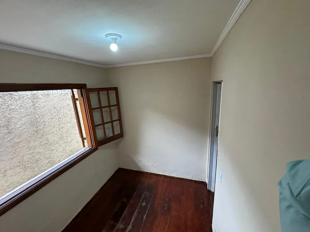 Casa, 3 quartos, 250 m² - Foto 2