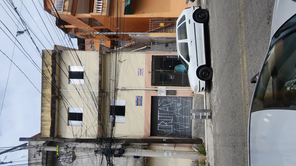 Casa, 6 quartos, 180 m² - Foto 2