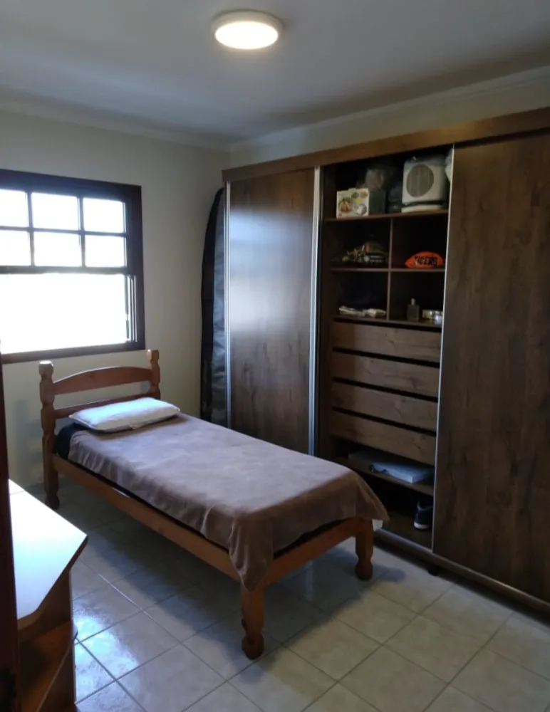 Casa, 3 quartos, 200 m² - Foto 6