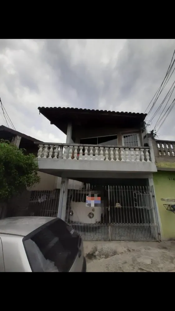Casa, 6 quartos, 147 m² - Foto 1