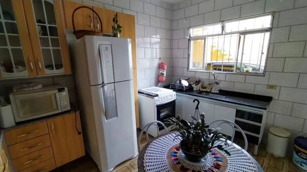 Casa, 6 quartos, 250 m² - Foto 4