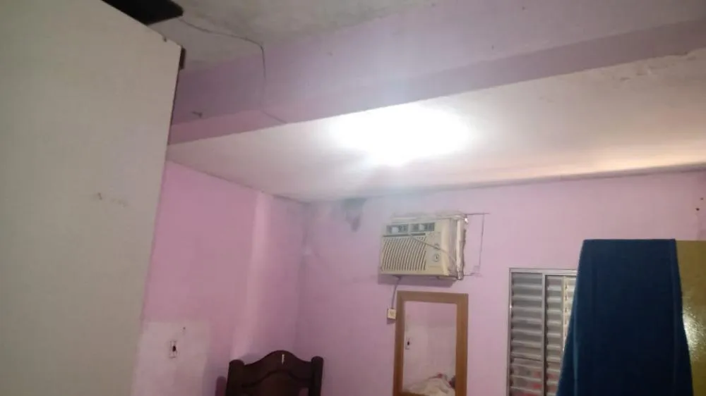 Casa, 6 quartos, 75 m² - Foto 4
